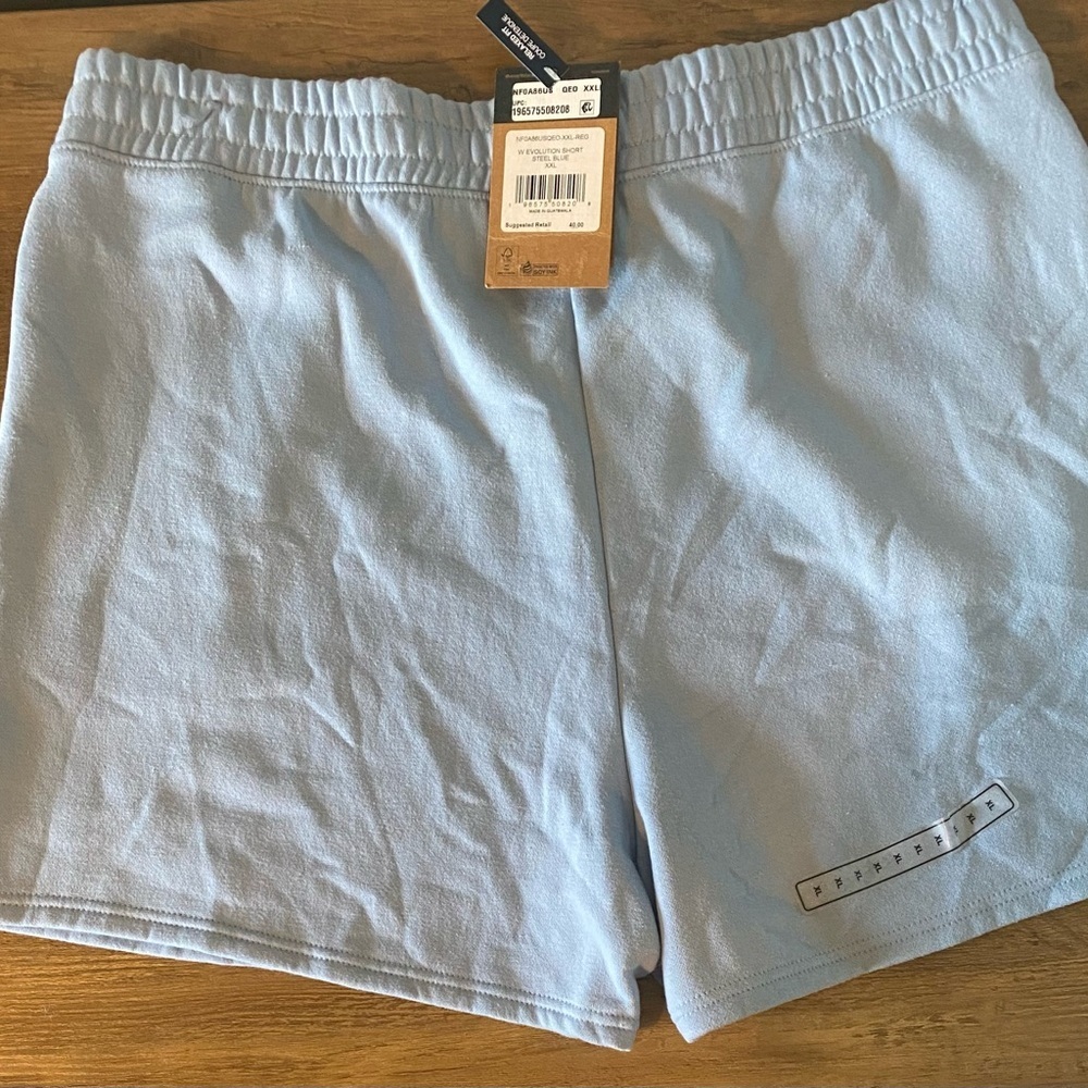 The North Face Women's Evolution Shorts XXL - Picture 3 of 5
